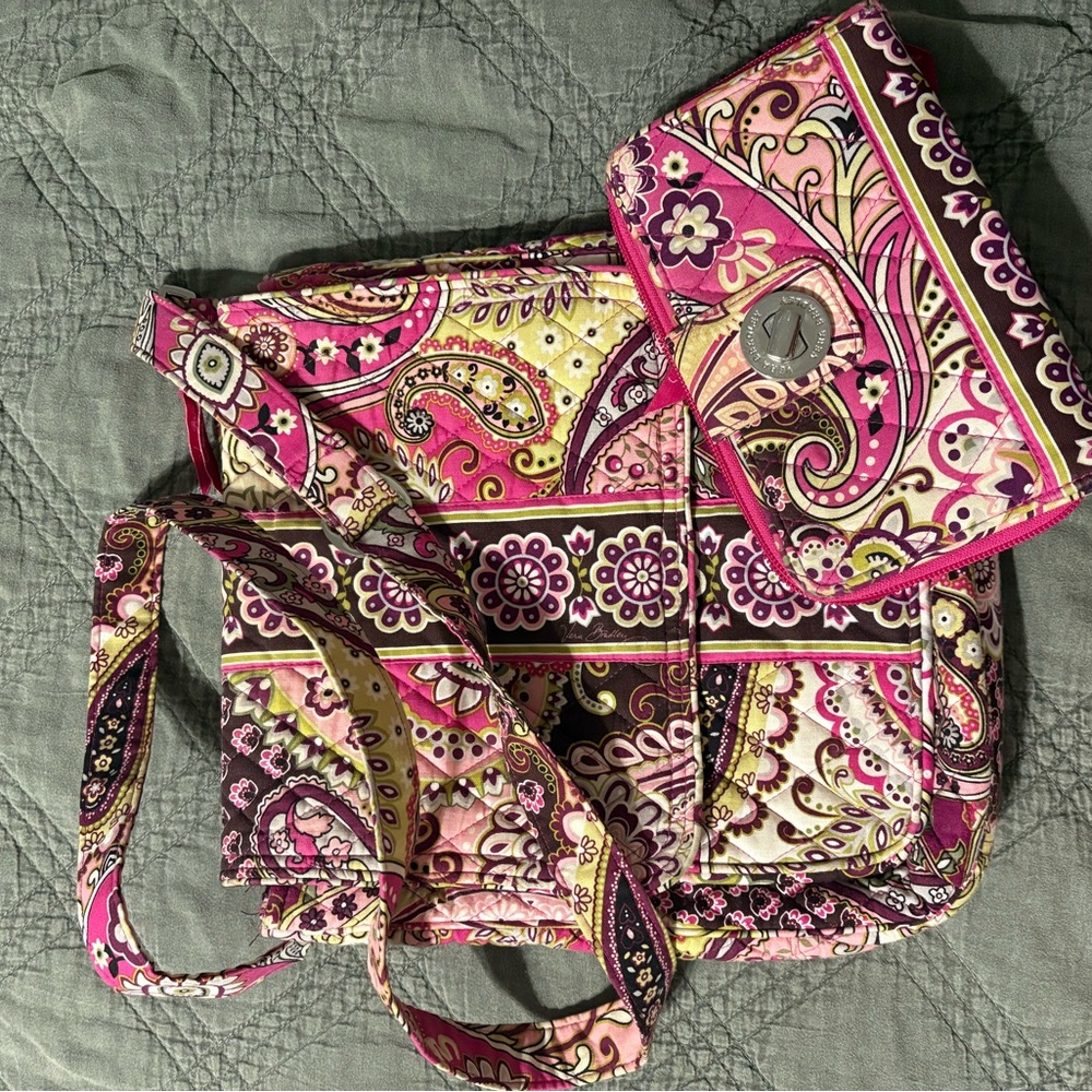Vibrant Classic Vera Bradley Women's Bag Set